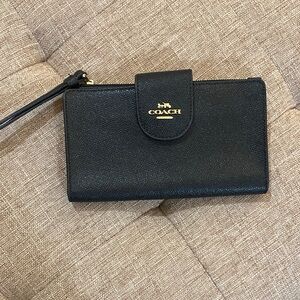 Coach Black Textured Leather Wallet
